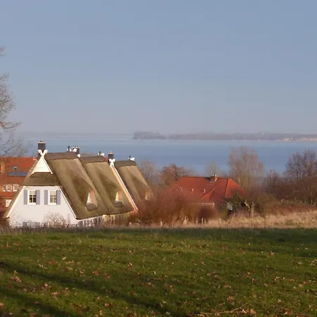 In Wohlenberg Mit Garten Und Terrasse 아파트